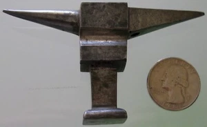 kleiner geschmiedeter Amboss für Uhrmacher & Gold/Silberschmiede - Bild 1 von 4