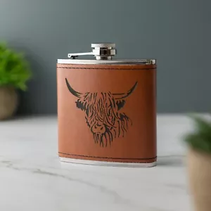 Juego de caja de regalo de frasco de cadera de cuero de vaca Highland 6 oz grabado con láser regalo - Imagen 1 de 7