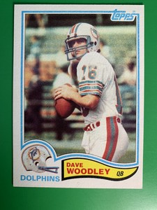 1982 Topps David Woodley #140 Miami Dolphins