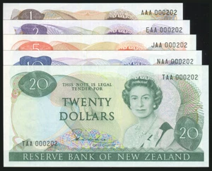 New Zealand - $1 - $20 - Hardie - Low First Prefix Set - 000202 - Unc - Bild 1 von 2