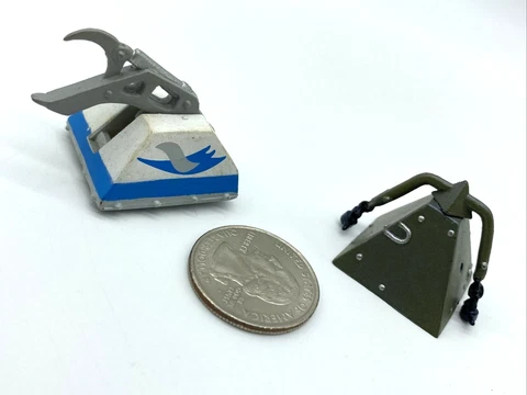 Vintage BATTLEBOTS Mini Figure Lot Robots Jakks Pacific 2001 Cover