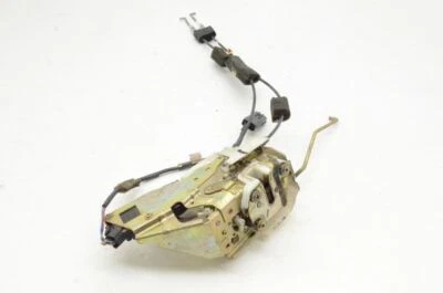 Actuador de bloqueo de puerta delantera derecha pasajero Mazda MX-5 Miata 2001-2005 1,8 L  Foto 1 de 4