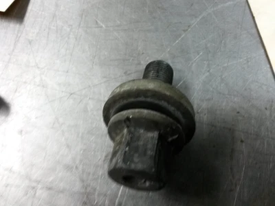 Perno de polea del cigüeñal para 09-14 Honda Fit 1.5 Foto 1 de 4