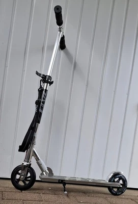 Scooter Roller ALU Gebraucht 160 mm Räder Klappbar Höhenverstellbar TOP Zustand - Bild 1 von 4