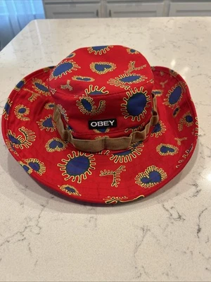 NUEVO Sombrero Obey Worldwide Boonie Rojo Bordado Estampado Completo Exterior OSFM Foto 1 de 4