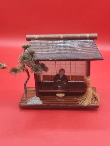 Vintage Antique Japanese Folk Wooden Diorama Miniature Bath House Figurine  - Picture 1 of 7