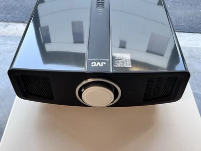JVC DLA-RS1 Reference Series HD Projector D-ILA *READ* - Image 1 of 4