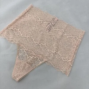 Victoria’s Secret Pale Peachy Cream Floral Lace High Waist Thong - Size M - BNWT - Picture 1 of 4