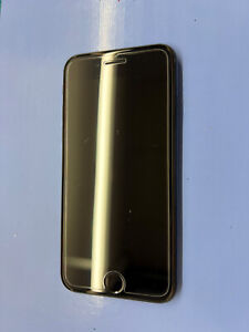 Apple iPhone SE 2ème gén - 64Go - Noir (Déverrouillé) - Verre trempé