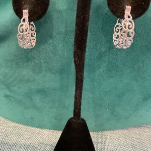 D’JOY Sterling Silver .925 Open Swirl Hoop Pierced Earrings NWOT - Picture 1 of 7