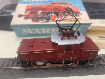 MARKLIN ELECTRIC SHUNTING LOCOMOTIVE 3001 - Image 1 of 4