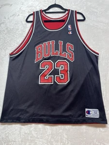 Vintage Chicago Bulls reversibile uomo 2XL NBA basket Michael Jordan anni 90 - Foto 1 di 16