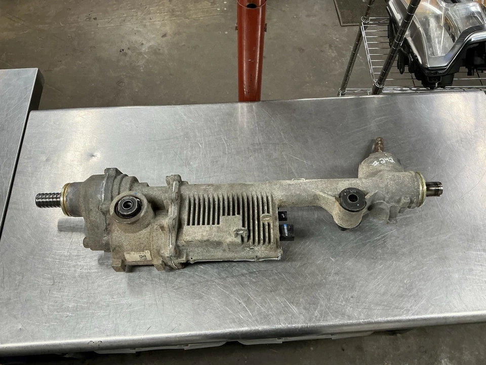 2015-2017 Ford F150 OEM POWER STEERING RACK & PINION Gl34-3D070-DE #242 - Image 1 of 4