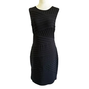 Calvin Klein Black Lined Above the Knee Bodycon Dress Women Size 6 | 28-13 - Picture 1 of 6