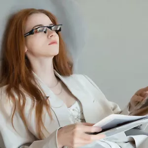 Prisma Faulbrille leichte horizontale Brillenbrille zum Lesen Buch - Bild 1 von 8