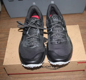 SCARPE DA TRAIL UOMO SAUCONY PELLEGRINE 10 NUOVE CON SCATOLA TAGLIA 8,5 NERO/ROSSO SPEDIZIONE GRATUITA - Foto 1 di 5