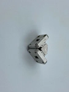 Aerowave WR-28 90 Degree 0.75 Inch E-Plane Bend Rhodium Plated - Bild 1 von 3