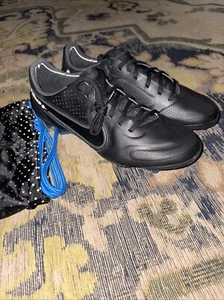 Nike Tiempo Legend 9 Elite FG Fußballschuhe, Größe 8,5, schwarz/dunkelrauchgrau - Bild 1 von 5