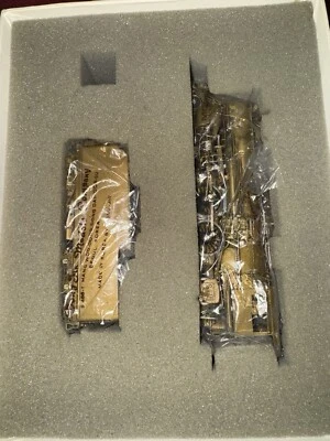 HO Hallmark 1369/1376 Standard 4-6-2 - Image 1 of 4