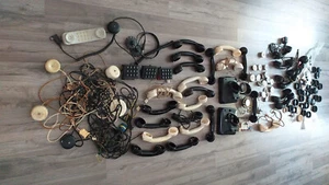 Konvolut Ersatzteile Telefonhörer und und und Riesige Telefon Teile Sammlung - Bild 1 von 9