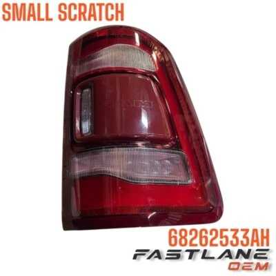 RAM 1500 2019-2024 lámpara trasera izquierda nueva OEM 68262533AH Foto 1 de 4