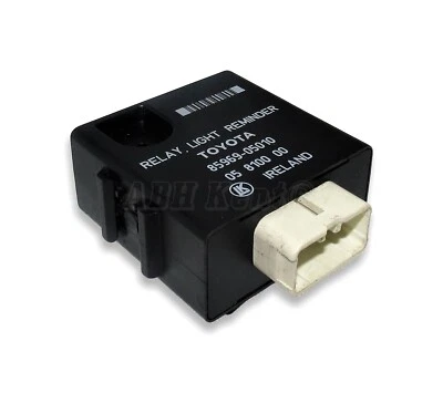 8596905010 Toyota Carina Genuine 12V Light Reminder Control Relay Unit - Image 1 of 4