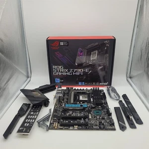 ASUS ROG Strix Z790-E Gaming WiFi 6E LGA 1700 ATX Mainboard DDR5 -NOT WORKING- - Bild 1 von 8