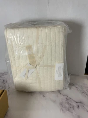 Luxurious 100% Cotton Ivory Quilt Set Oversized King - 3 Piece - Image 1 of 3