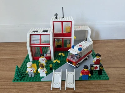 Lego 6380 Centro de Tratamento de Emergência Town - 100% Completo Vintage Usado - Imagem 1 de 4