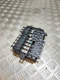 MERCEDES BENZ C CLASS W205 2.1 CDI DIESEL FUSE RELAY BOX 2015 A2055402850