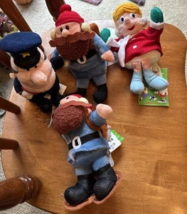 Lote de Peluche CVS Stuffins Años 90 De Colección Karen, Policía de Tráfico y Dos Yukon Cornelius - Imagen 1 de 10