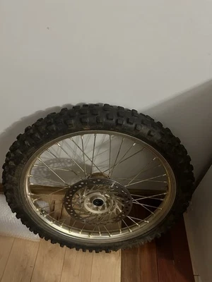 02-08 CRF 450R CRF450R 04-10 CRF250R CRF 250R EXCEL LLANTA DELANTERA 2004 Foto 1 de 4