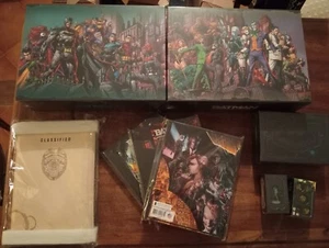 Batman Gotham City Chronicles Riddler Pledge - Foto 1 di 22