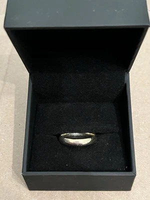 Alianza de oro macizo 10k tamaño 9 4 mm nueva de Kay Jewelers Foto 1 de 4