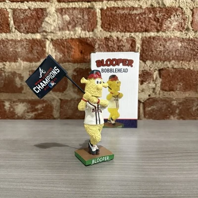Atlanta Braves Blooper World Series Mini Bobblehead 2022 Kids Giveaway - Image 1 of 4