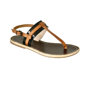 Neu im Karton Giorgio Armani Lackleder Zehenstegsandalen US 9 EU 39 - Bild 1 von 10