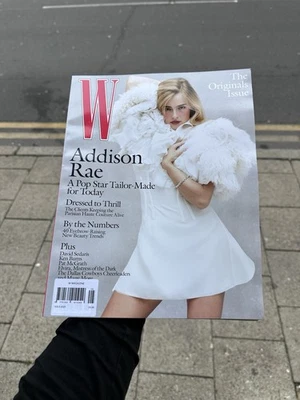 W MAGAZINE ADDISON RAE A POP STAR STAR TAILOR MADE FOR TODAY VOL 5 2025 - Image 1 of 2