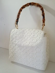 Borsa a mano con manico in bambù artigianale bianca stile retrò Vintage ricami - Foto 1 di 15