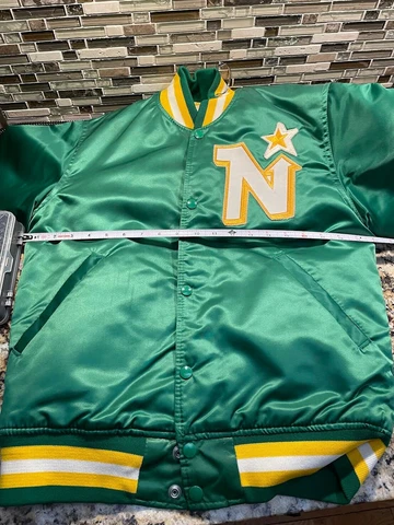 Vintage NHL MINNESOTA NORTH STARS JACKET SIZE SMALL. SHIPS SAME DAY 2 DAY! Cover