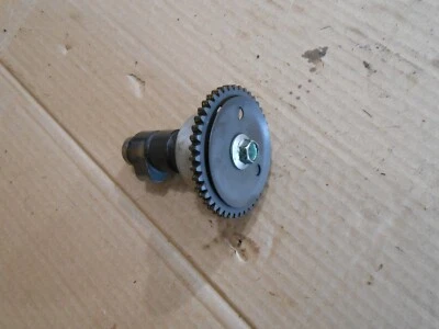 Yamaha Virago 500 XV 500 83 1983 cilindro trasero leva eje engranaje piñón motor Foto 1 de 3