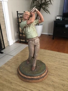 1987 Michael Garman Hand Painted Sculpture "Tee Shot" Tan & Green 13" Signed! - Picture 1 of 14