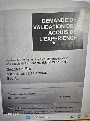 VAE ASSISTANTE SOCIALE obtenu en Nov 2024. Excellent livré avec tous ses cours. - Photo 1/2