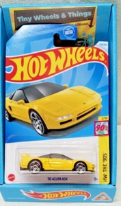 Hot Wheels '90 Acura NSX HTB04 HW: The '90s Yellow 2/10 - Picture 1 of 7