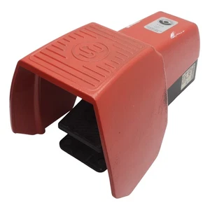 Bernstein F1-U1Z UN 606.1600.006 Single Pedal Foot Switch, SPDT, 10A 500VAC, M20 - Picture 1 of 8