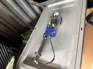 Driver Left Front Window Regulator Electric Fits 02-06 CR-V 469136 - Picture 1 of 6