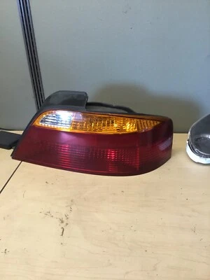 Conjunto de lámpara de freno luz trasera lateral derecha Acura TL 1999 2000 2001 pasajero Foto 1 de 2