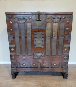 Antique Korean Bandaji Chest Rare Furniture Wood Brass - Picture 1 of 6