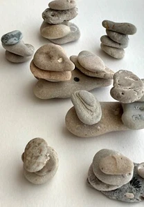 30 pc Natural small Beach Stones Cairns Rocks pebble art craft Stacking #C5 USA - Imagen 1 de 15
