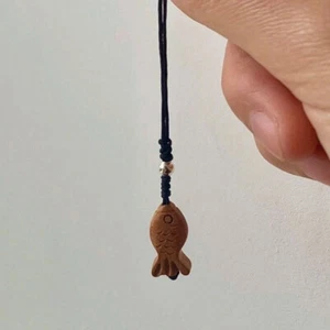 Cute Cartoon Taiyaki Keychain Peach Wood Carving Fish Key Holder Bag Pendant _t - Zdjęcie 1 z 5
