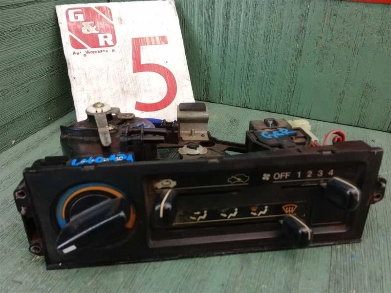 1988-1991 HONDA CIVIC AC HEAT CLIMATE TEMPERATURE CONTROL OEM  - Image 1 of 4